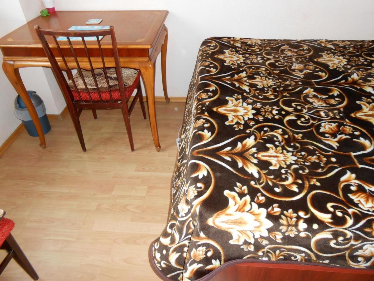 Host Tina Apartment Bucharest Exterior photo